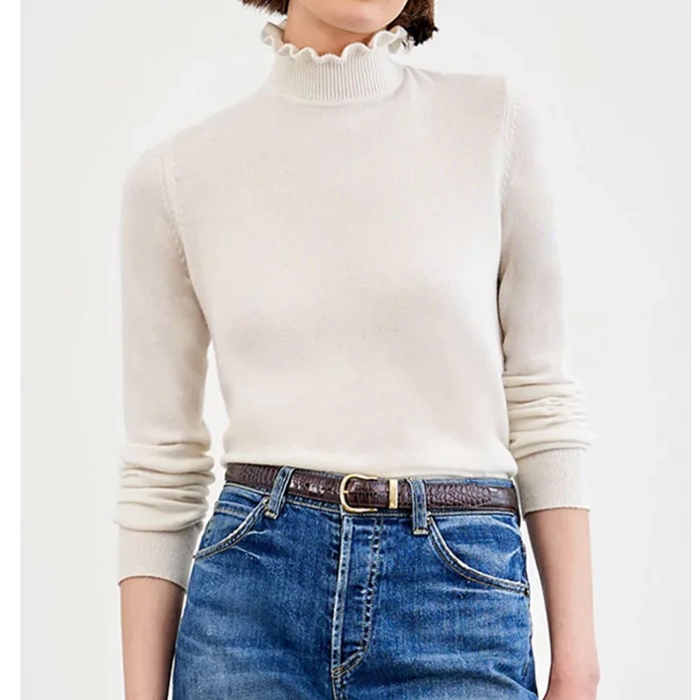 Nili Lotan
Ivory Francis Sweater